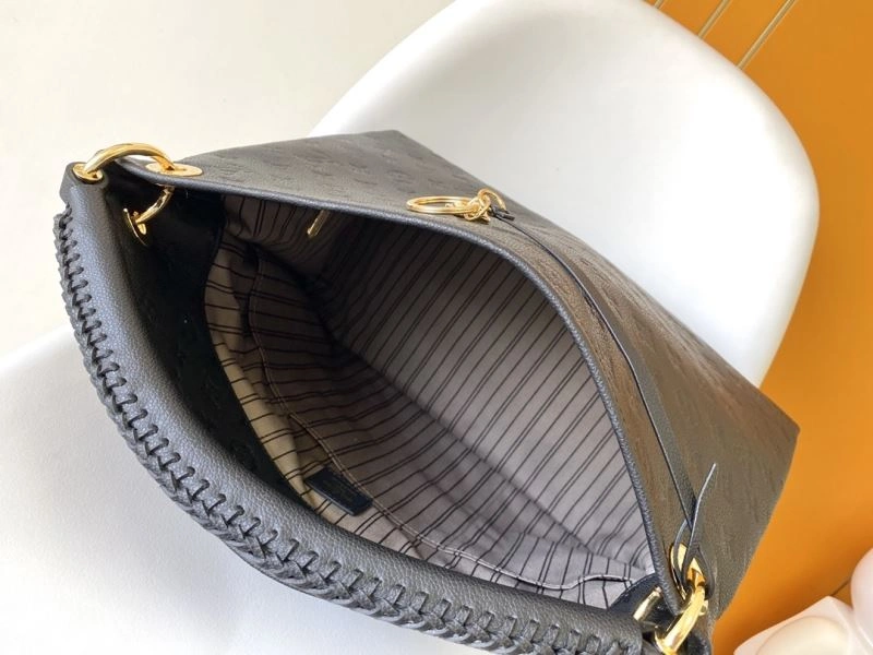 Functional Louis Vuitton Shopping Bags 94258