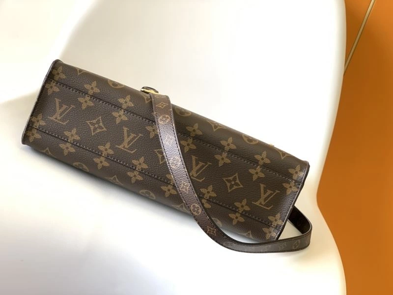 HighPerformance Louis Vuitton Shopping Bags 94252