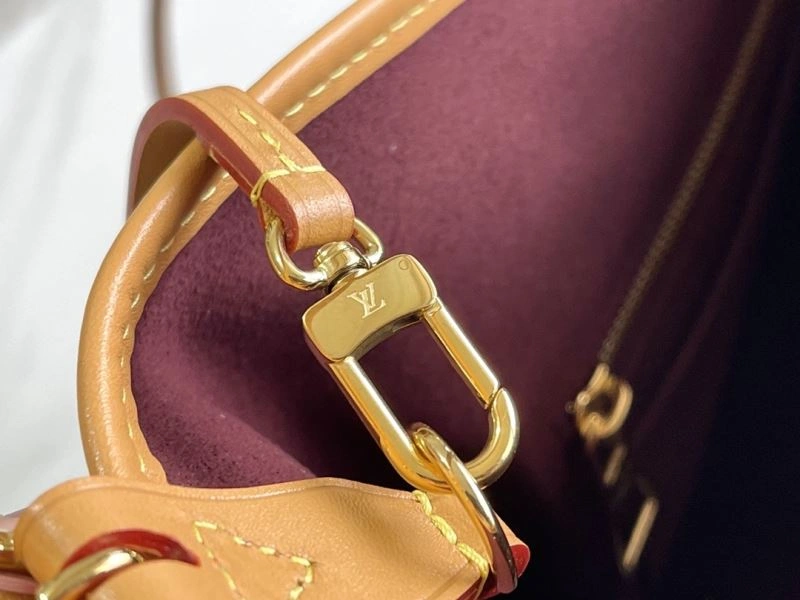 Louis Vuitton Shopping Bags EasyMatch 94243