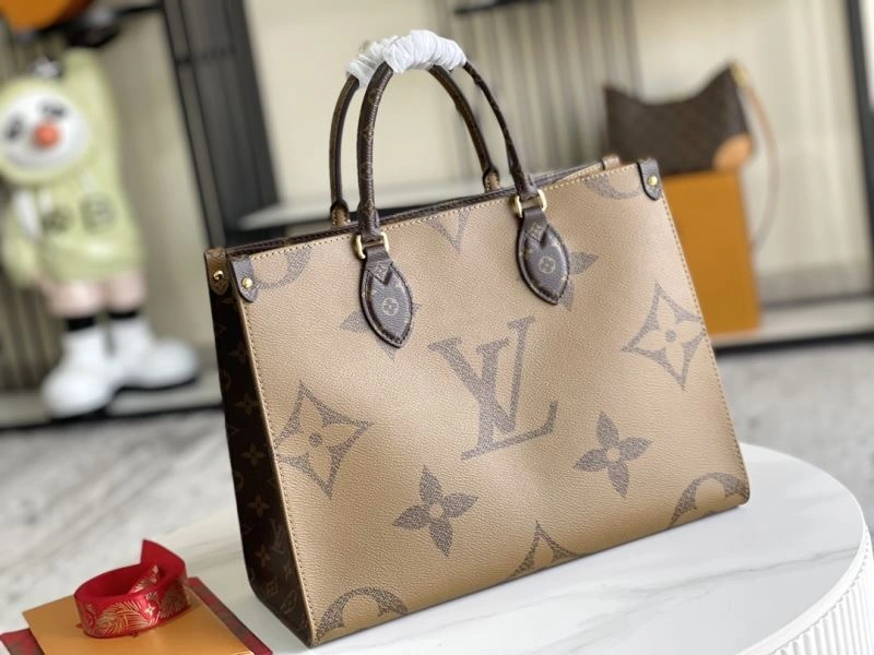 WaterResistant Louis Vuitton Shopping Bags 94244