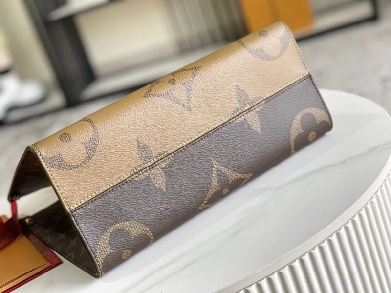 WaterResistant Louis Vuitton Shopping Bags 94244