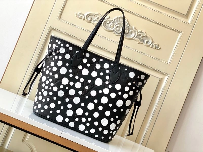 Breathable Louis Vuitton Shopping Bags 94240