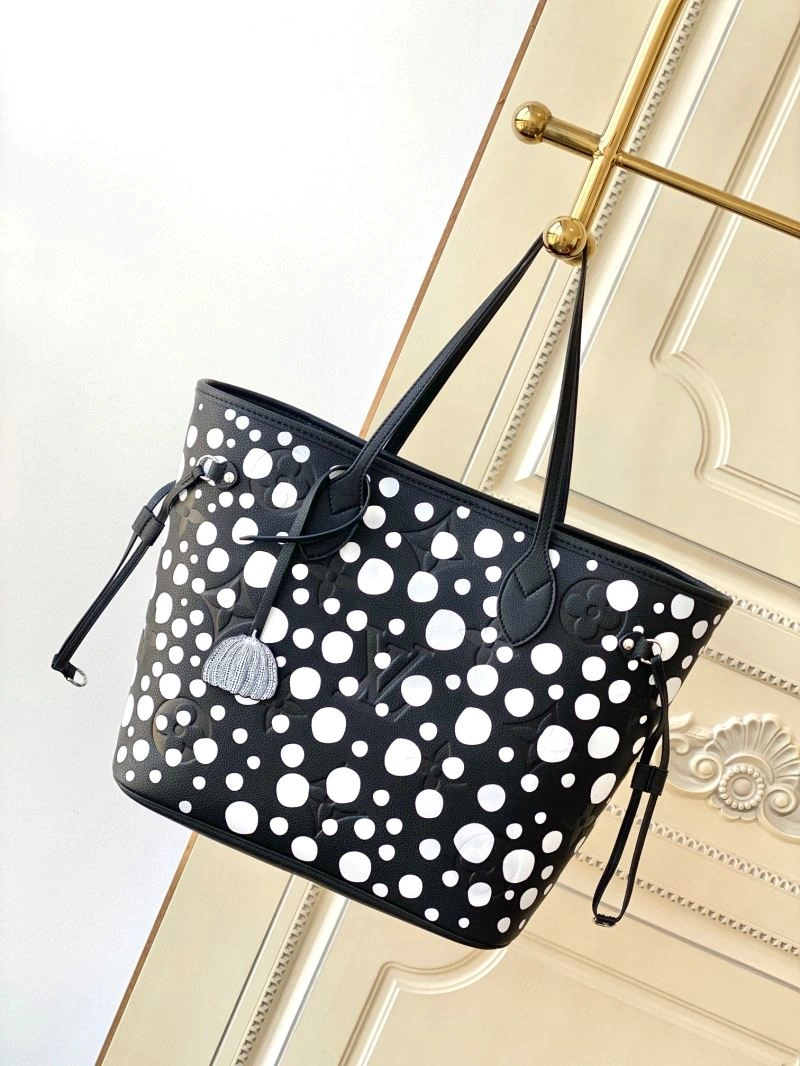 Breathable Louis Vuitton Shopping Bags 94240