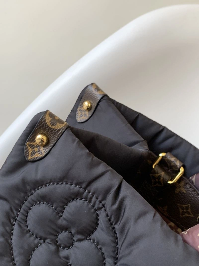 WaterResistant Louis Vuitton Shopping Bags 94330