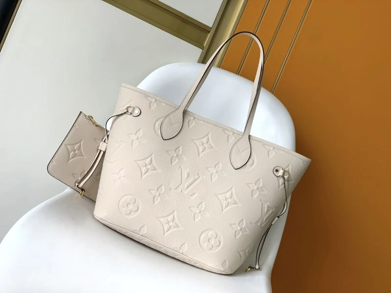 Lightweight Louis Vuitton Shopping Bags 94208