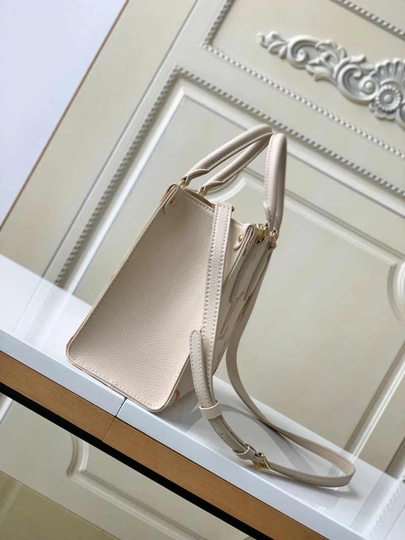 Resilient Louis Vuitton Shopping Bags 94204