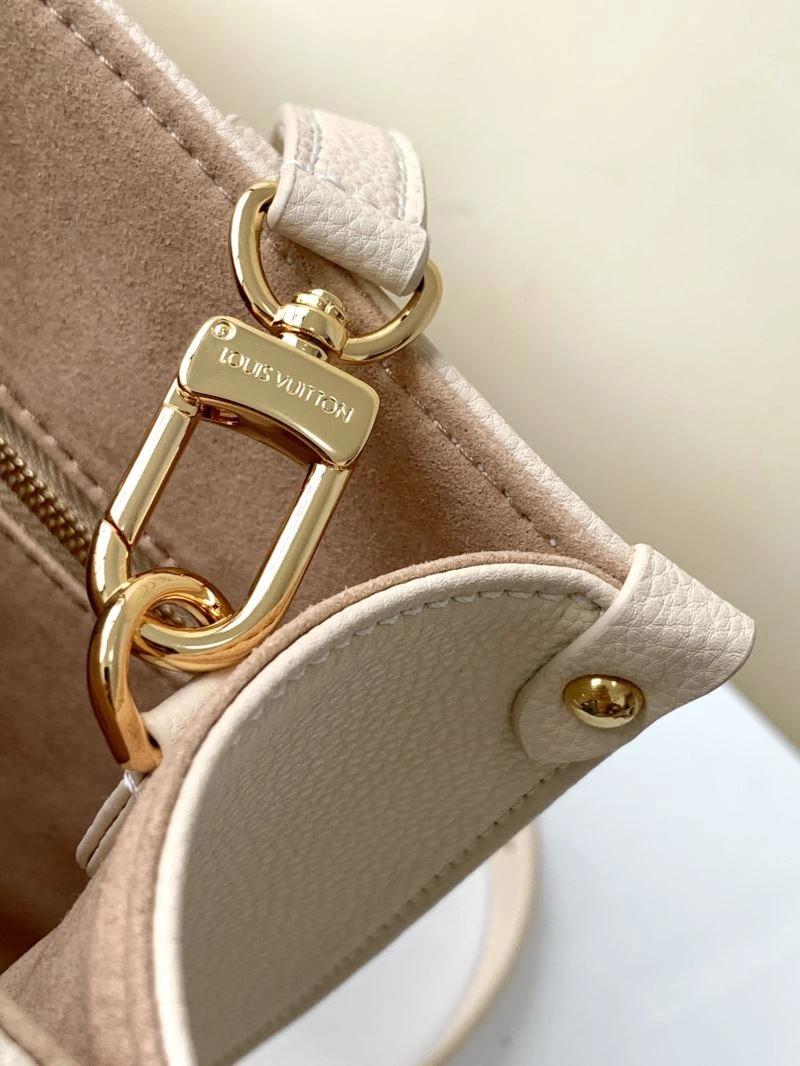 Resilient Louis Vuitton Shopping Bags 94204