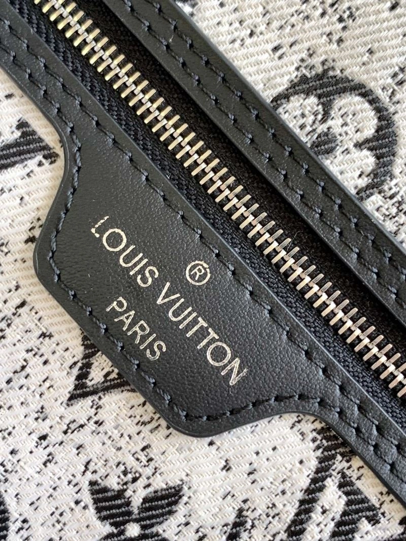 Breathable Louis Vuitton Shopping Bags 94008