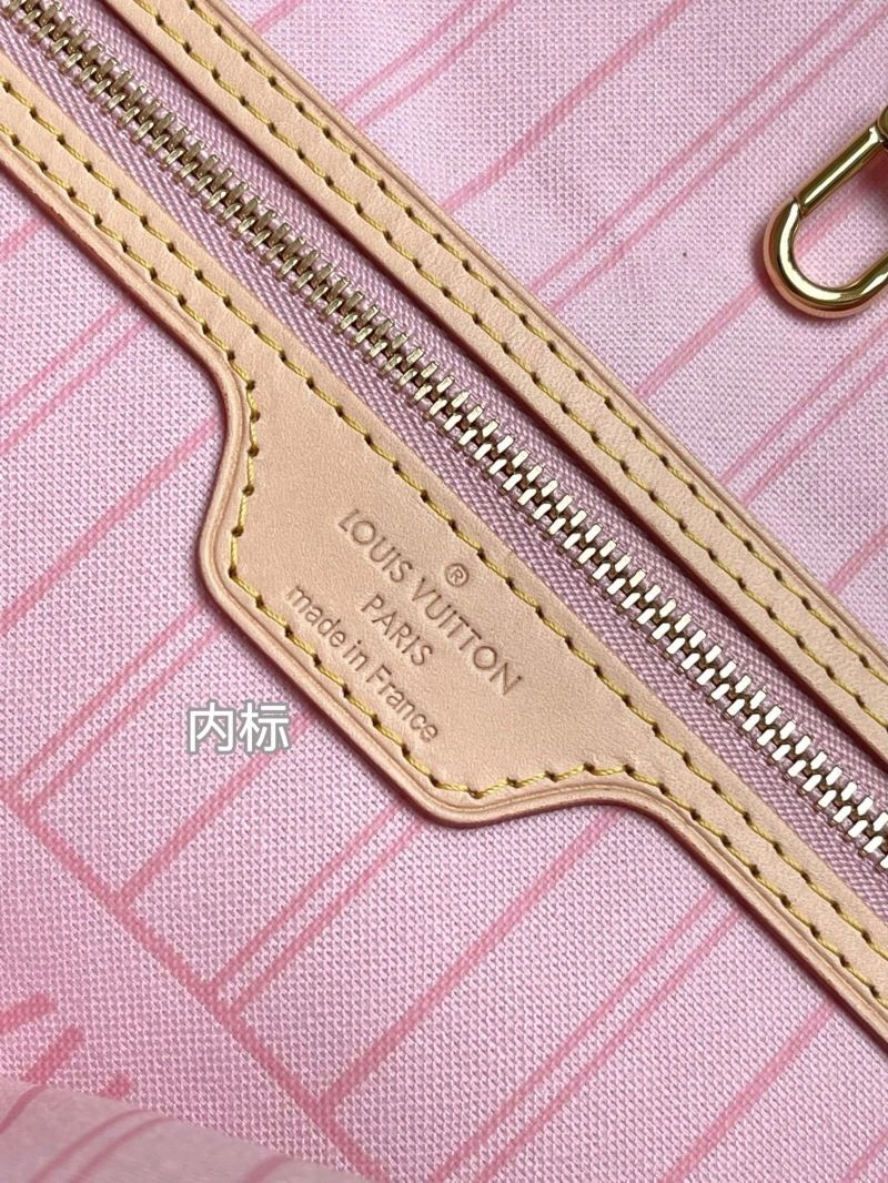 UrbanStyle Louis Vuitton Shopping Bags 94004