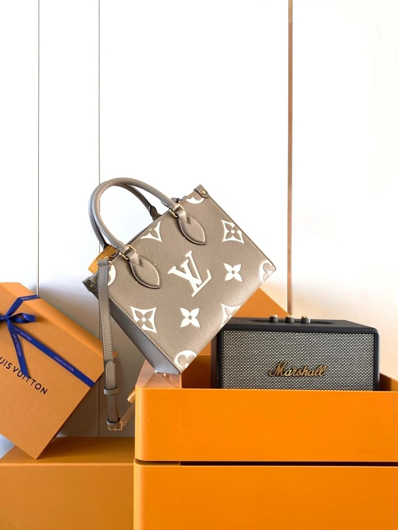 Louis Vuitton Shopping Bags StreetReady 93776