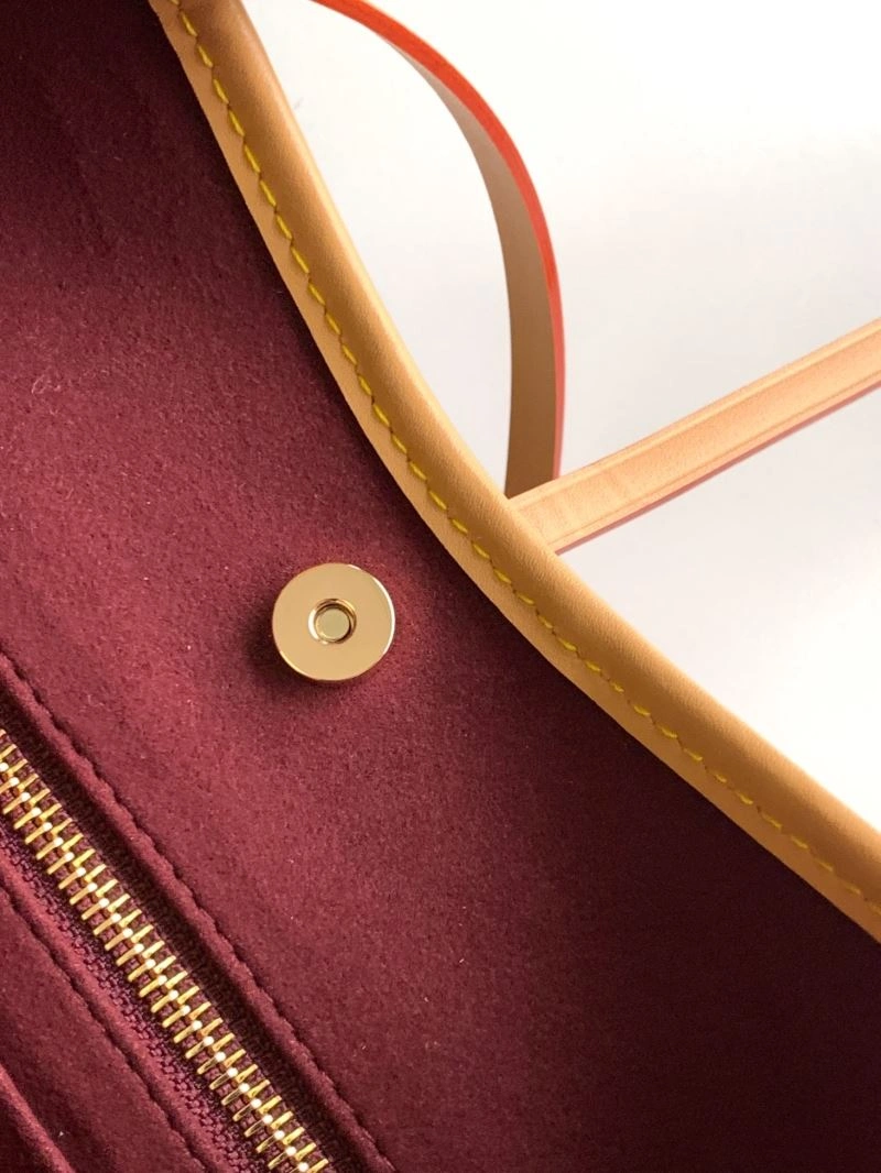 Supportive Louis Vuitton Shopping Bags 93728