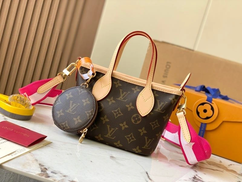 Louis Vuitton Shopping Bags Seasonal 93506