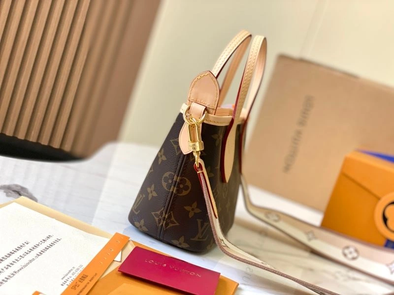 Stylish Louis Vuitton Shopping Bags 93504