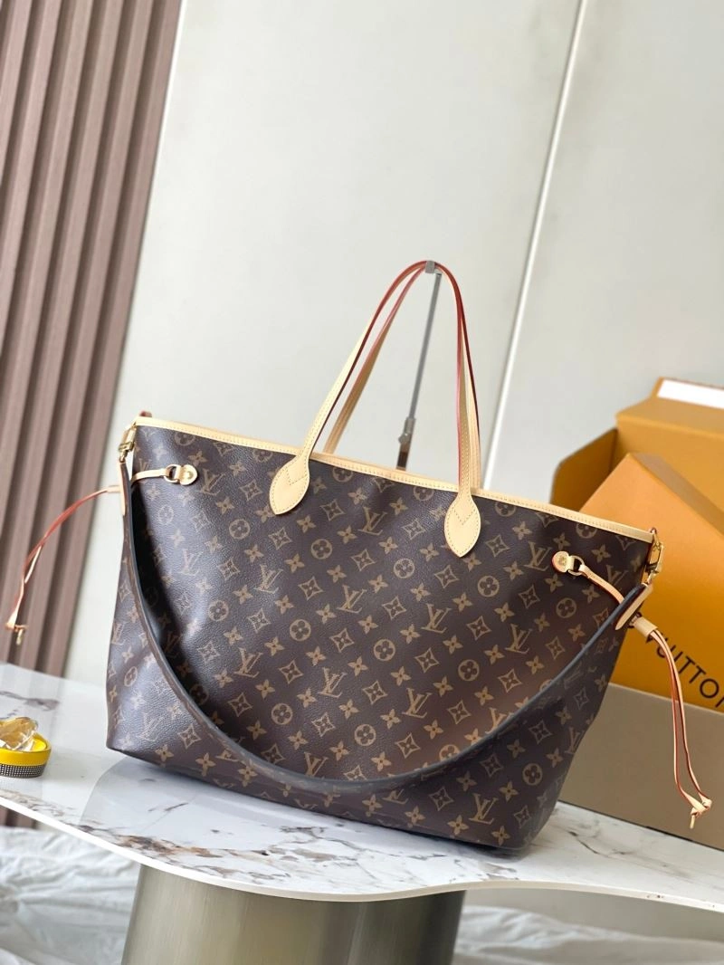 Louis Vuitton Shopping Bags Minimalist 93499
