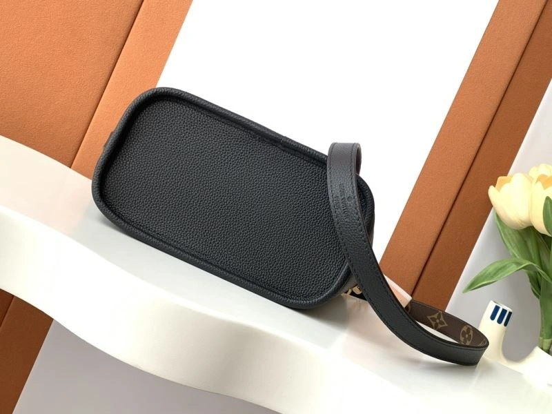 MoistureWicking Louis Vuitton Shopping Bags 93459