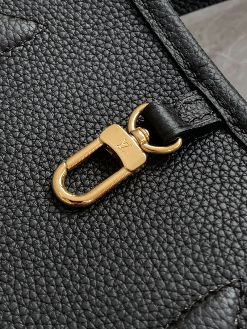 RelaxedFit Louis Vuitton Shopping Bags 43292