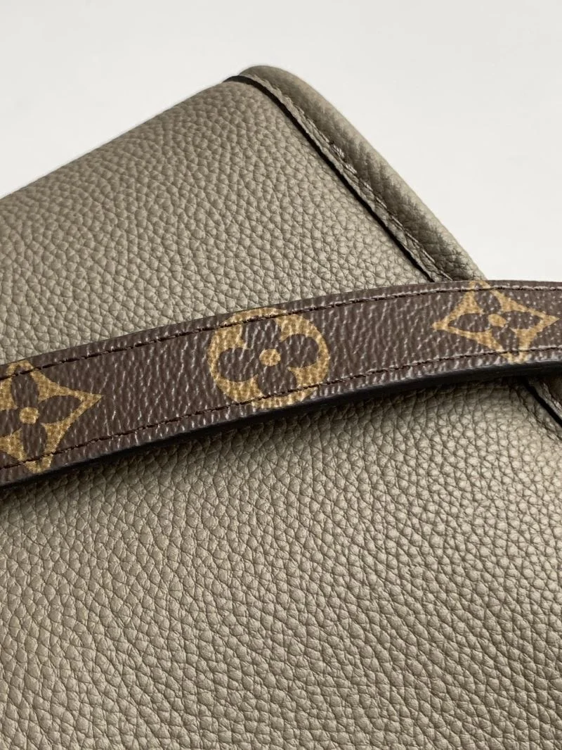 Louis Vuitton Shopping Bags Upgraded 43290
