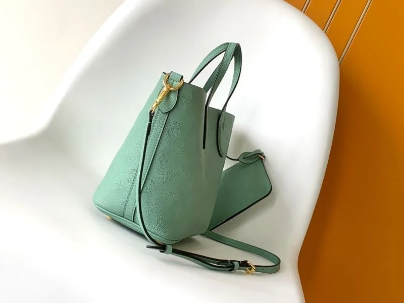 Comfortable Louis Vuitton Shopping Bags 43281