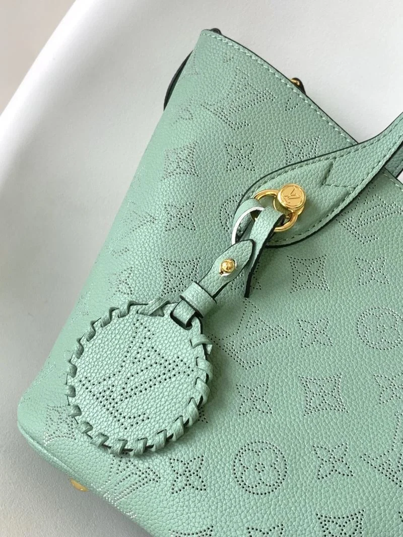 Comfortable Louis Vuitton Shopping Bags 43281