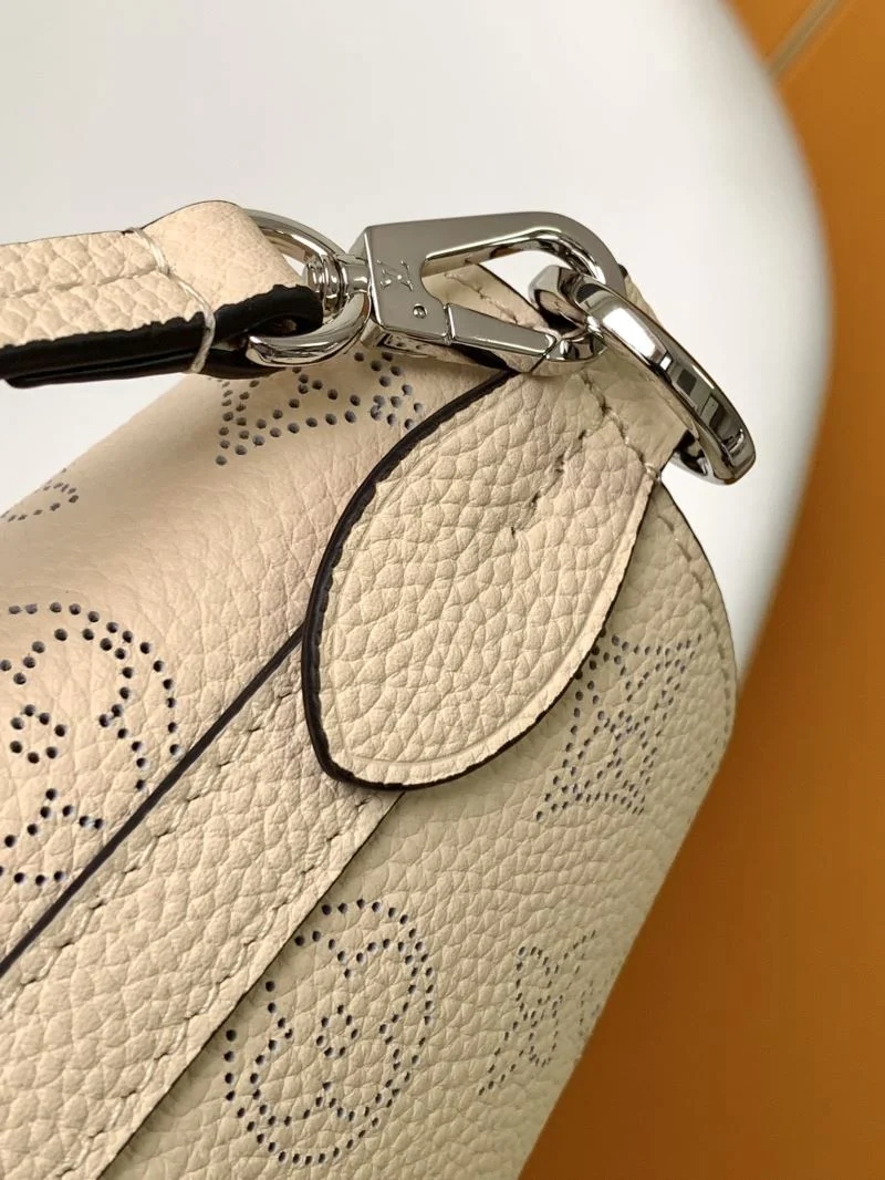 Louis Vuitton Shopping Bags SunProtective 43274