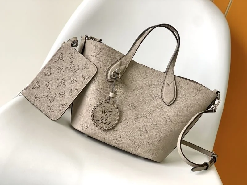 Resilient Louis Vuitton Shopping Bags 43278