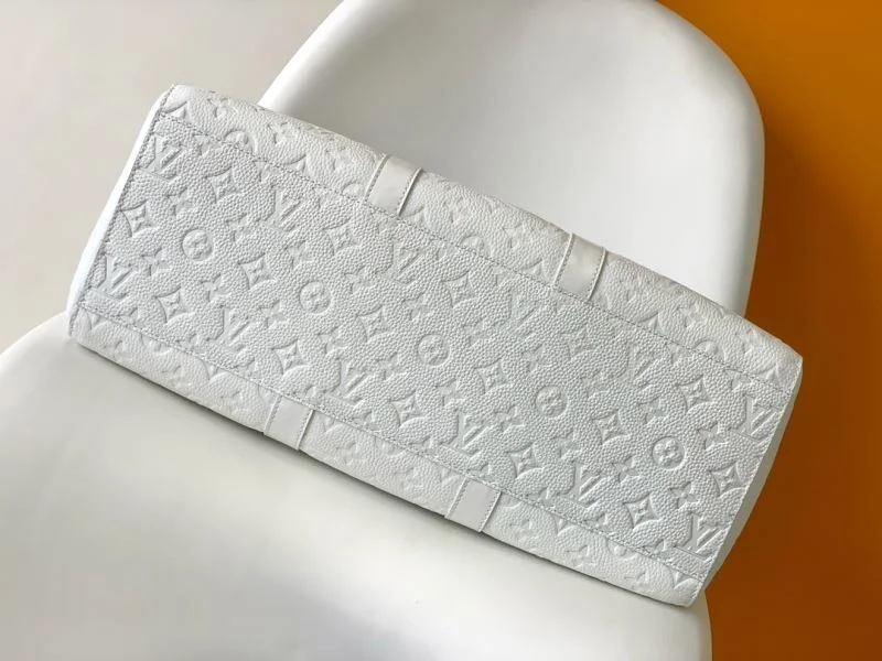 Versatile Louis Vuitton Shopping Bags 43270