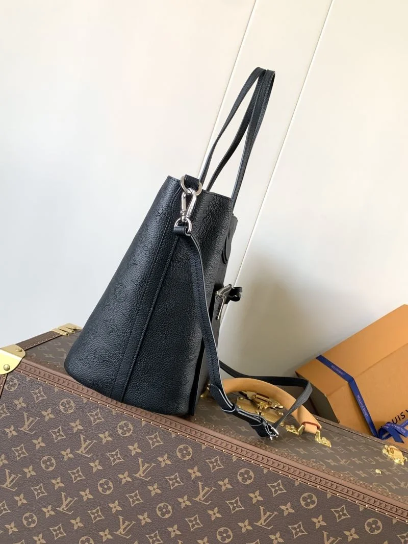 Versatile Louis Vuitton Shopping Bags 43283