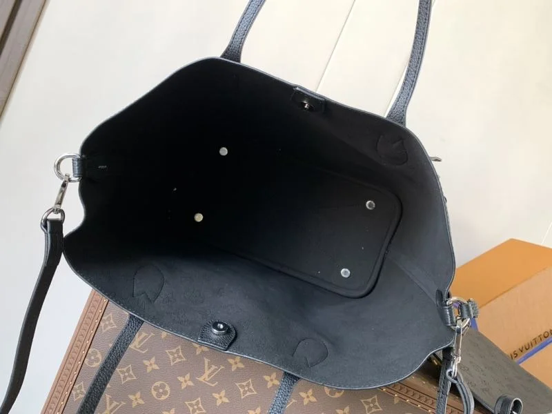 Versatile Louis Vuitton Shopping Bags 43283