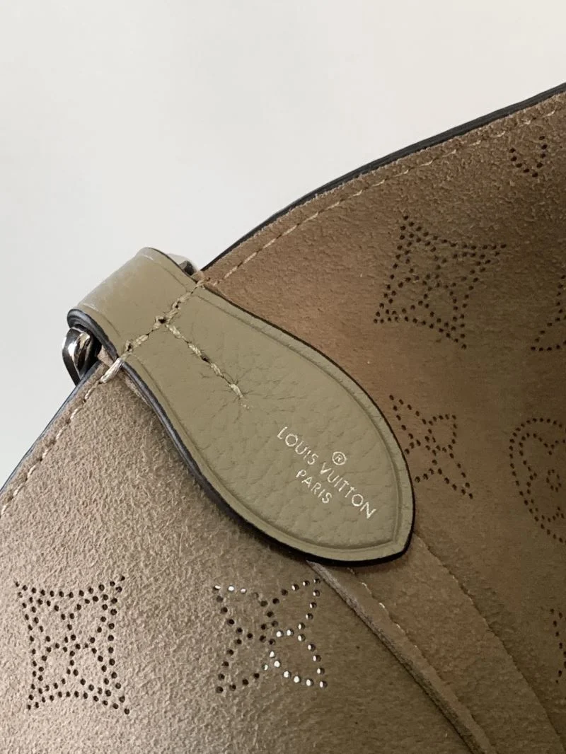 Louis Vuitton Shopping Bags Lightweight 43268