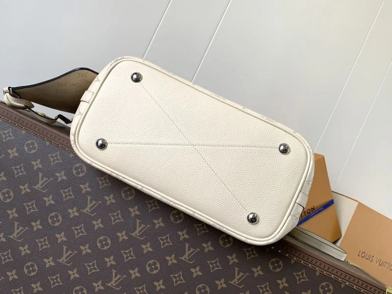 Minimalist Louis Vuitton Shopping Bags 43269