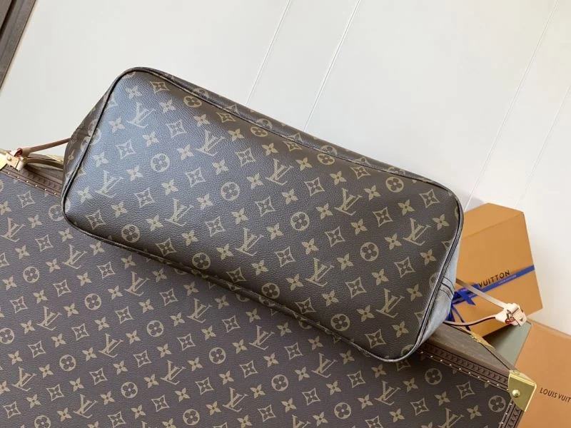 Breathable Louis Vuitton Shopping Bags 43285