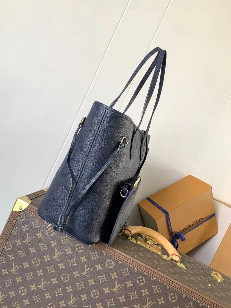 Flexible Louis Vuitton Shopping Bags 43272