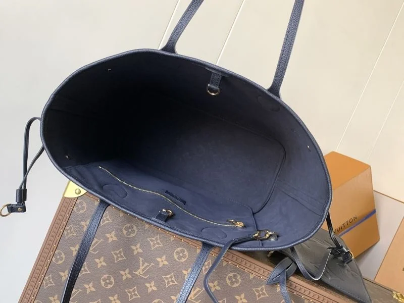 Flexible Louis Vuitton Shopping Bags 43272