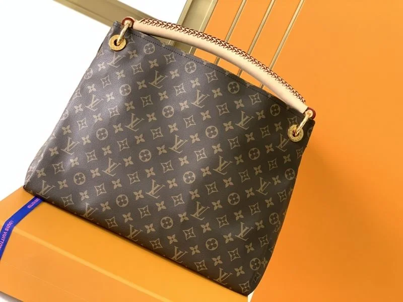 Resilient Louis Vuitton Shopping Bags 43261