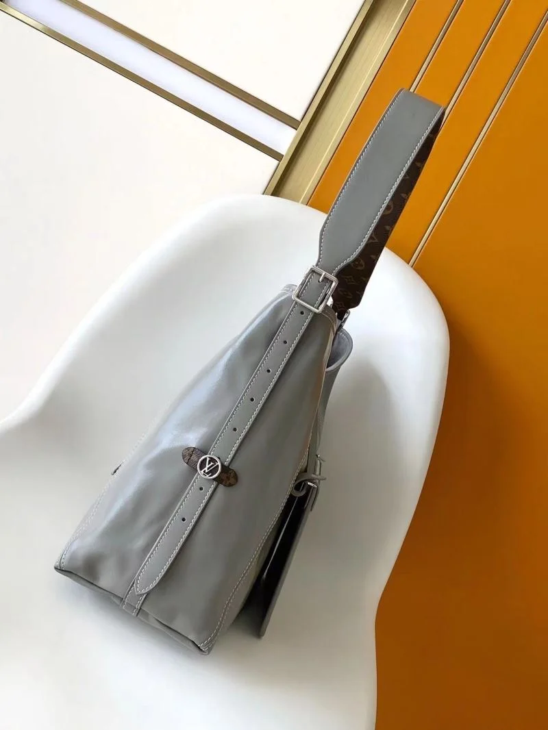 Casual Louis Vuitton Shopping Bags 42565