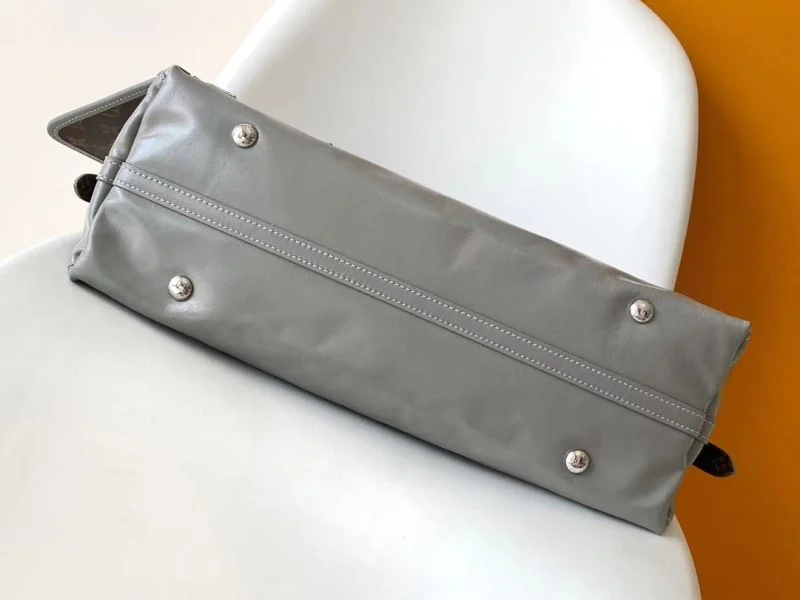 Casual Louis Vuitton Shopping Bags 42565