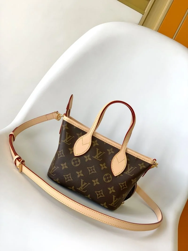 Louis Vuitton Shopping Bags EyeCatching 42580