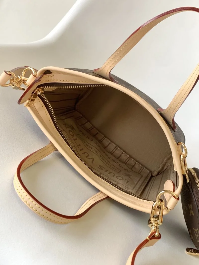 Louis Vuitton Shopping Bags EyeCatching 42580