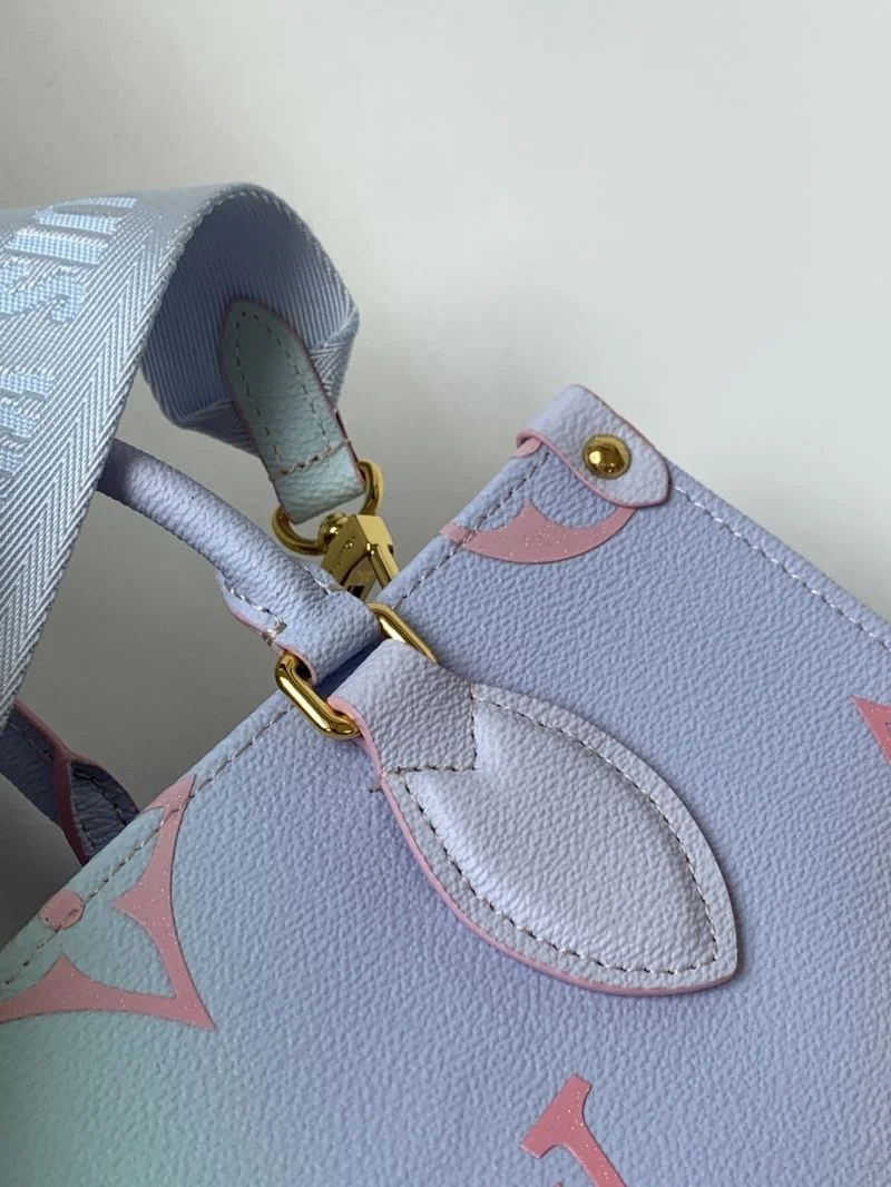 UrbanChic Louis Vuitton Shopping Bags 42533