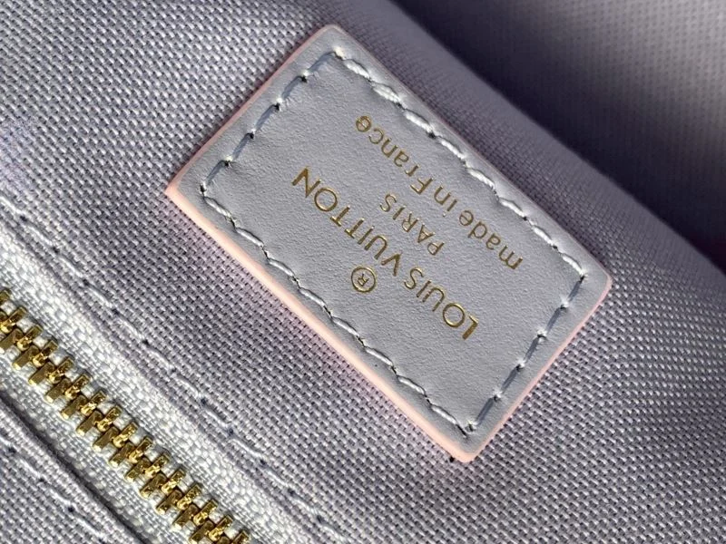 UrbanChic Louis Vuitton Shopping Bags 42533