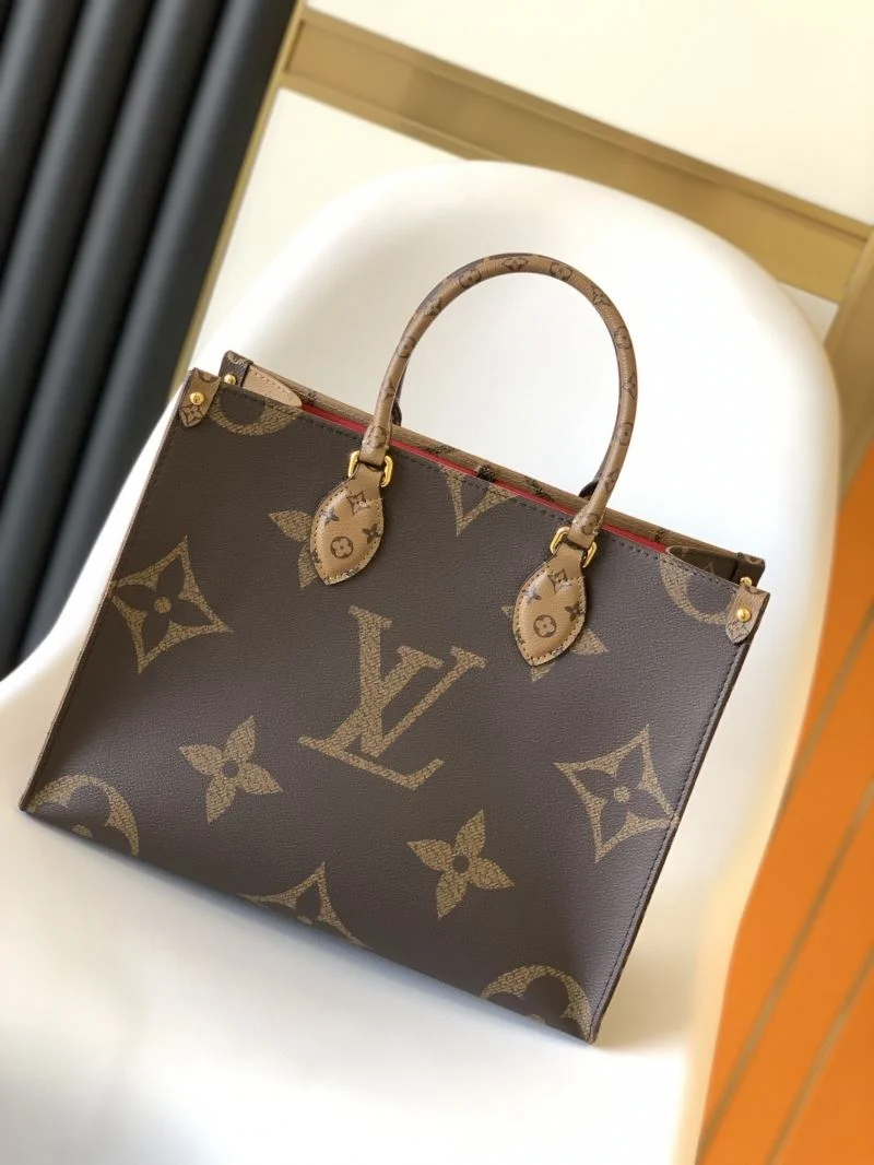 Unisex Louis Vuitton Shopping Bags 42584