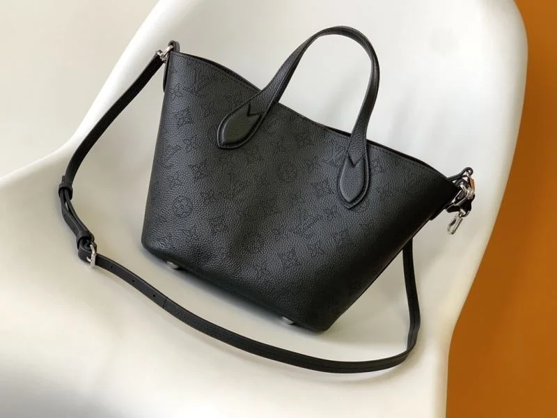 RelaxedFit Louis Vuitton Shopping Bags 42572
