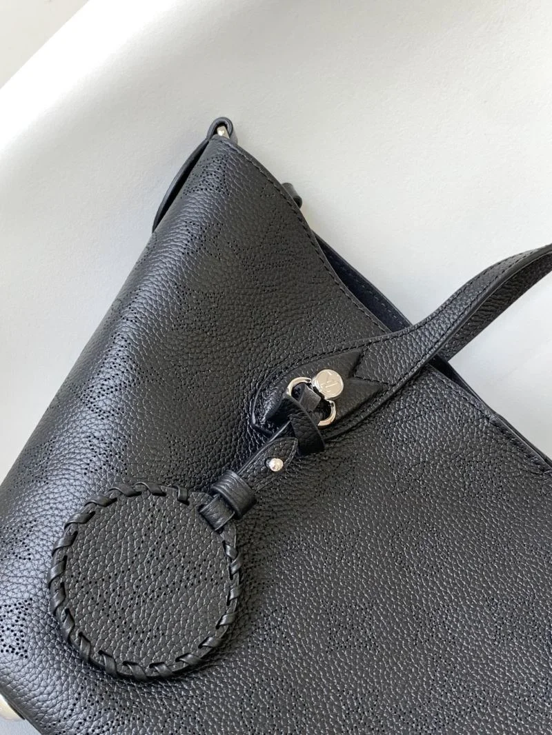 RelaxedFit Louis Vuitton Shopping Bags 42572