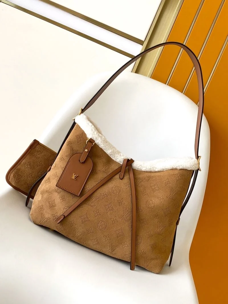 Vibrant Louis Vuitton Shopping Bags 42528