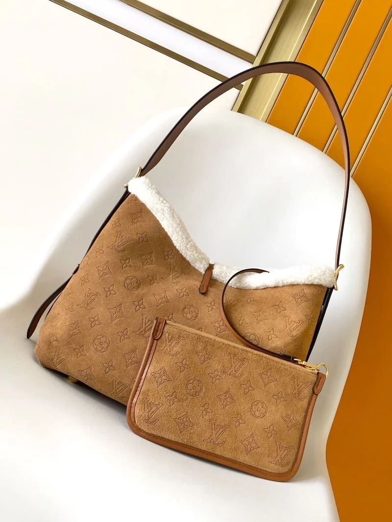 Vibrant Louis Vuitton Shopping Bags 42528
