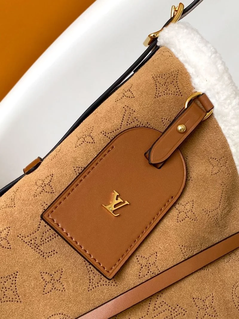 Vibrant Louis Vuitton Shopping Bags 42528