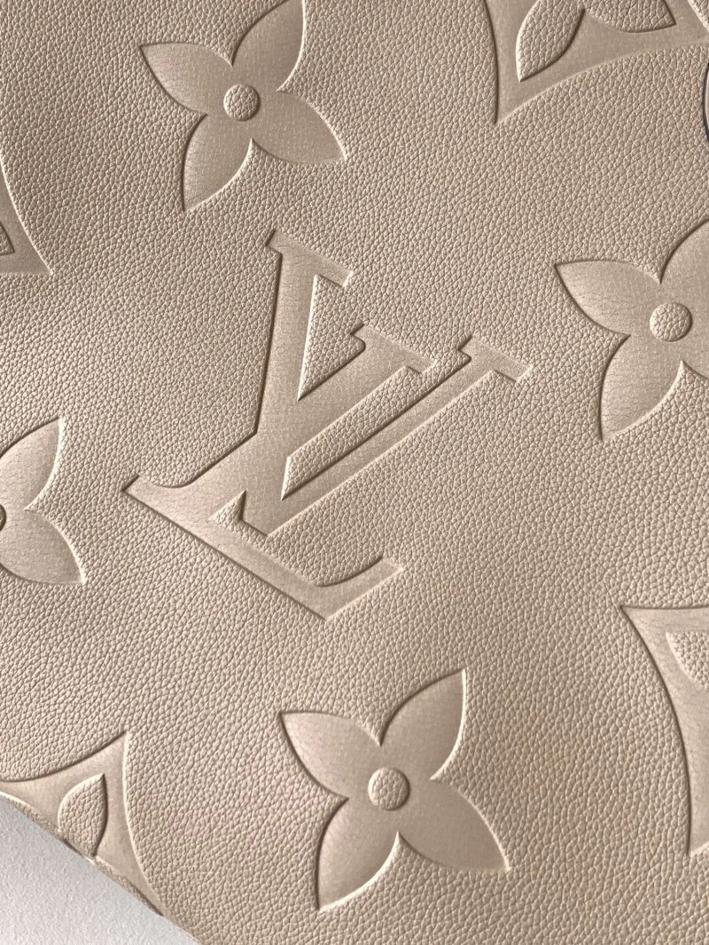 Louis Vuitton Shopping Bags Comfortable 42526