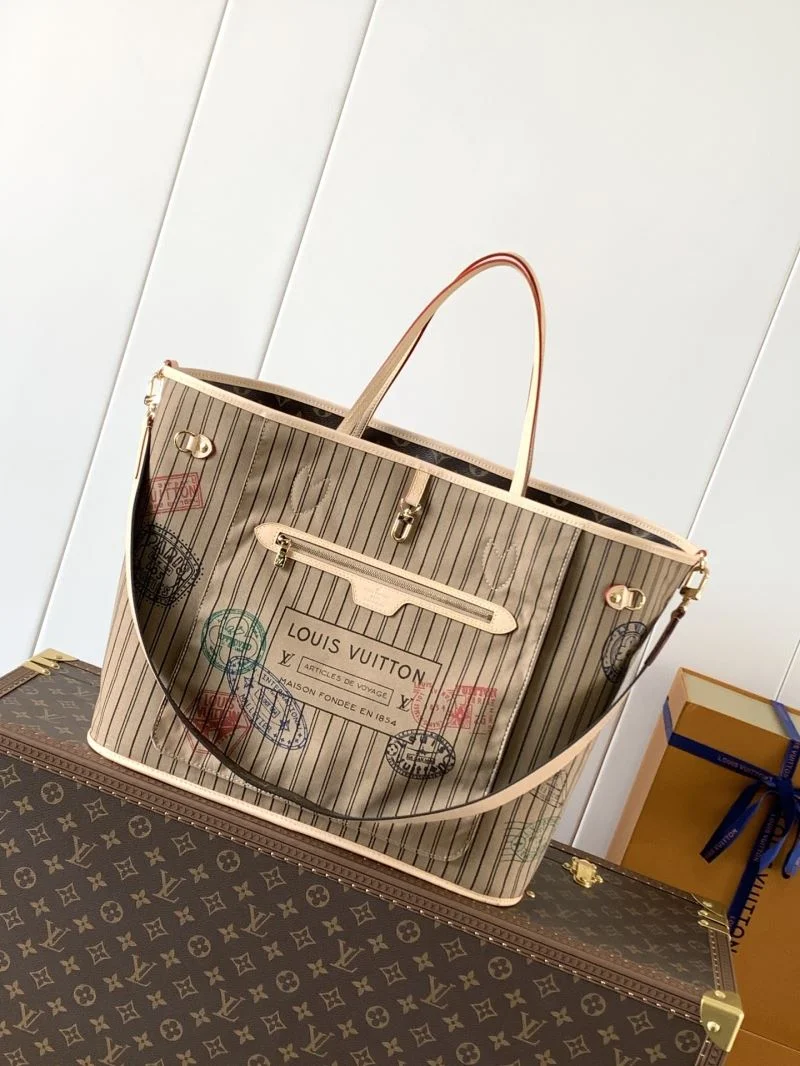 Breathable Louis Vuitton Shopping Bags 42519