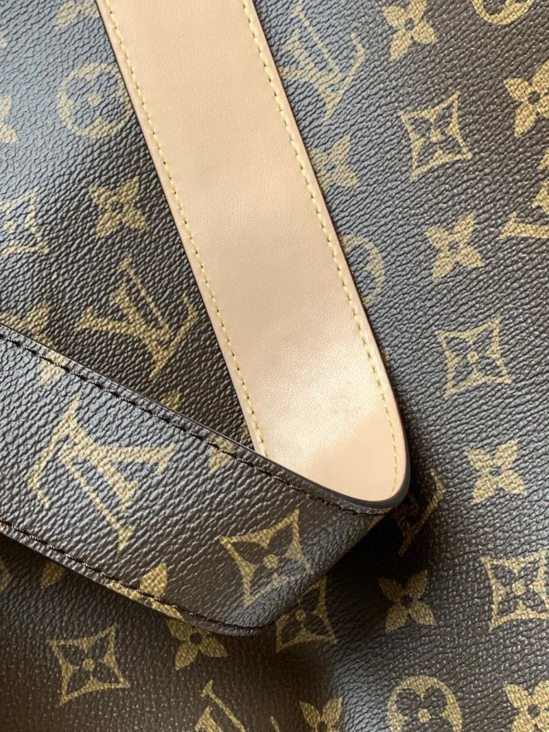 Breathable Louis Vuitton Shopping Bags 42519