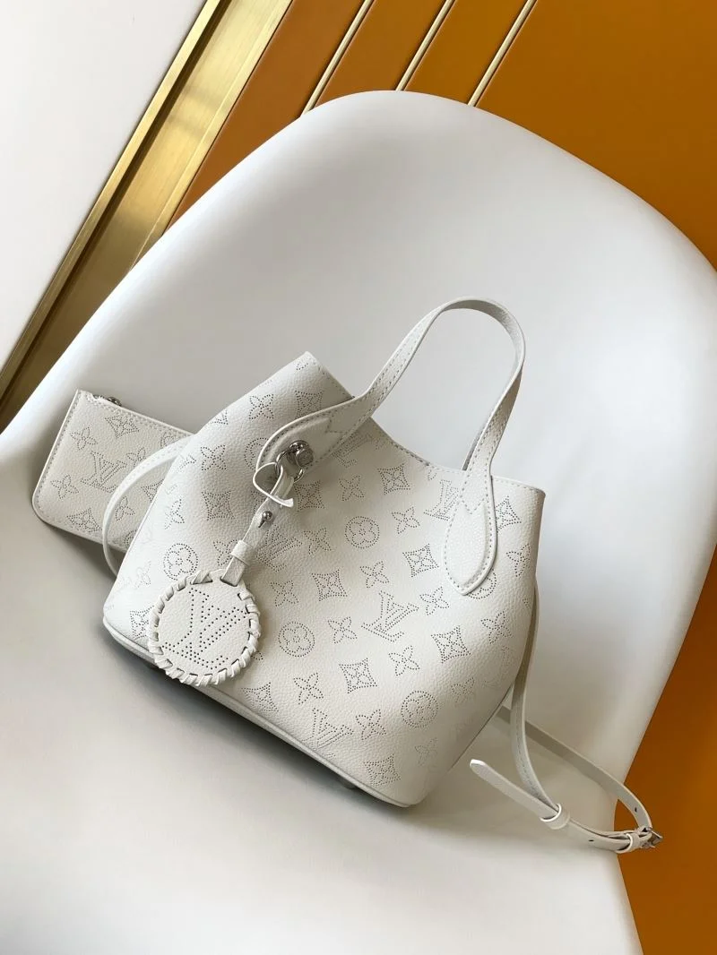 Louis Vuitton Shopping Bags SmoothTexture 42550